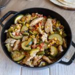 Fajitas de poulet et courgettes : une recette rapide pour un repas équilibré.