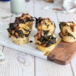 Focaccia aux blettes et lardons : une spécialité méditerranéenne appréciée en cuisine italienne.
