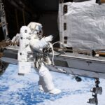 Sophie Adenot effectue une sortie spatiale lors de son séjour prolongé, BepiColombo atteint Mercure.