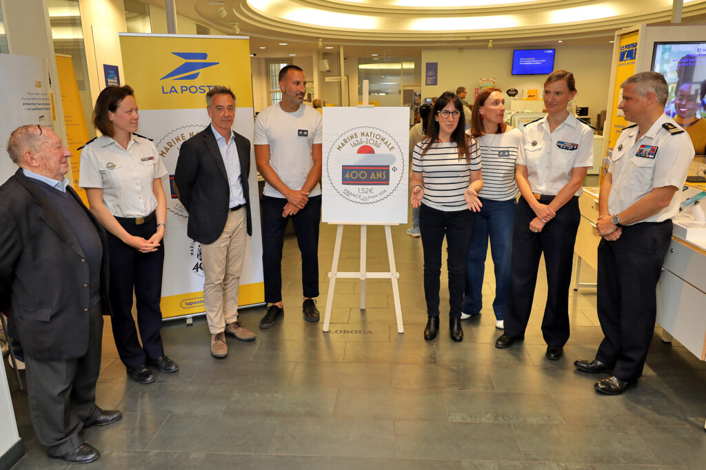 Toulon : La Marine nationale honorée avec un nouveau timbre commémoratif