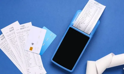 TPE tactiles : la France renforce l’accessibilité des paiements par carte pour les commerçants.