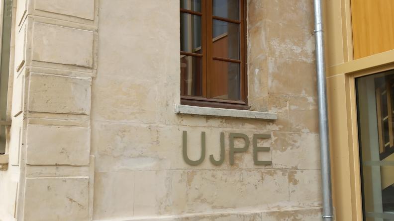Justice des mineurs : les unités judiciaires éducatives commencent leur activité en France.
