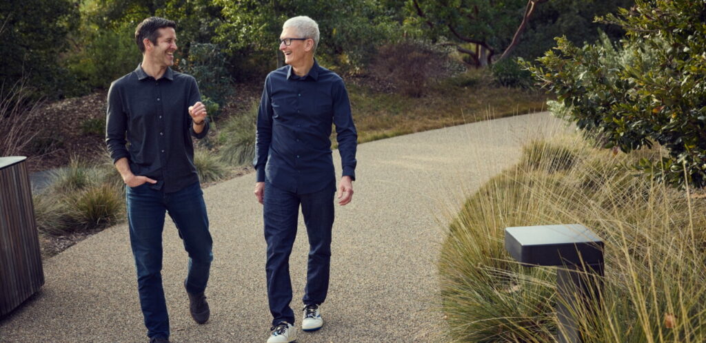 John Ternus prend la direction d’Apple face à des défis de leadership importants.