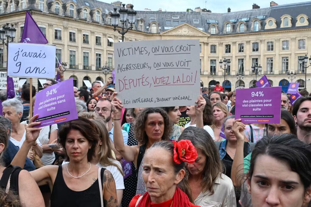 Violences sexistes et sexuelles : les associations critiquent les mesures du gouvernement.